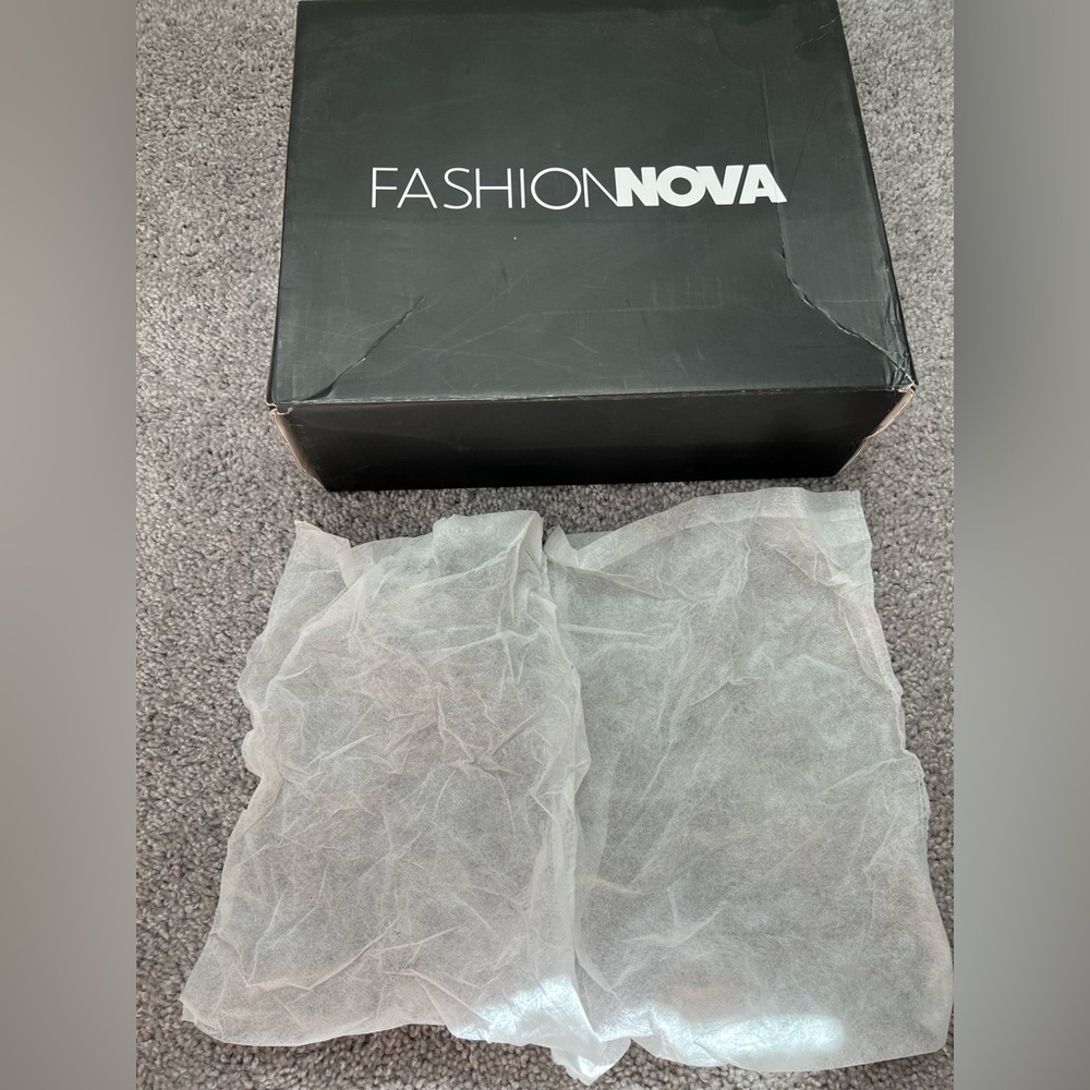 Transparent pumps - Picture 11 of 11